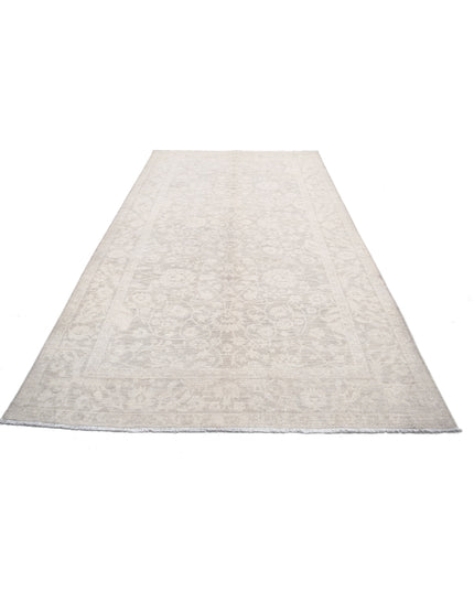 Serenity 6' 0" X 11' 5" Hand Knotted Wool Rug 6' 0" X 11' 5" (183 X 348) / Taupe / Wool