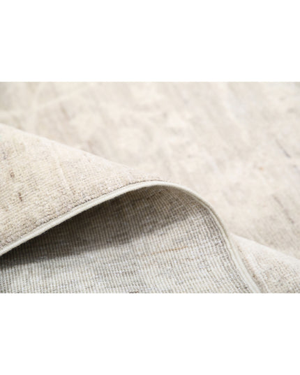 Serenity 6' 0" X 11' 5" Hand Knotted Wool Rug 6' 0" X 11' 5" (183 X 348) / Taupe / Wool