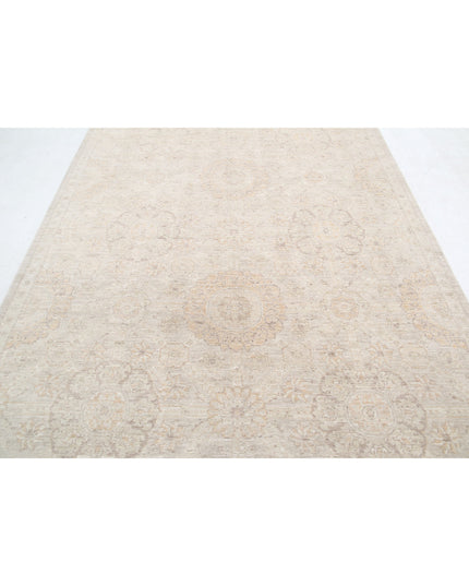 Serenity 6' 0" X 11' 6" Hand Knotted Wool Rug 6' 0" X 11' 6" (183 X 351) / Ivory / Wool