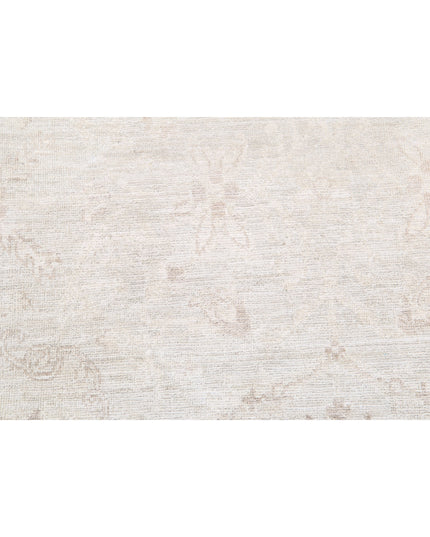 Serenity 6' 1" X 8' 3" Hand Knotted Wool Rug 6' 1" X 8' 3" (185 X 251) / Grey / Wool