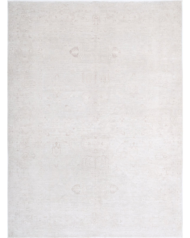 Serenity 6' 1" X 8' 3" Hand Knotted Wool Rug 6' 1" X 8' 3" (185 X 251) / Grey / Wool