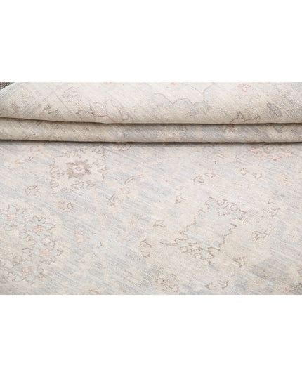 Serenity 6' 0" X 8' 4" Hand Knotted Wool Rug 6' 0" X 8' 4" (183 X 254) / Grey / Wool