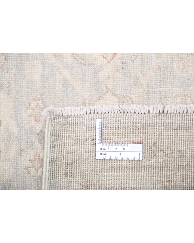 Serenity 6' 0" X 8' 4" Hand Knotted Wool Rug 6' 0" X 8' 4" (183 X 254) / Grey / Wool