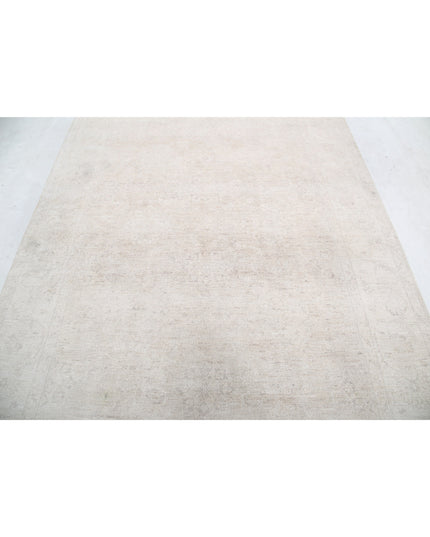 Serenity 5' 11" X 8' 5" Hand Knotted Wool Rug 5' 11" X 8' 5" (180 X 257) / Ivory / Wool