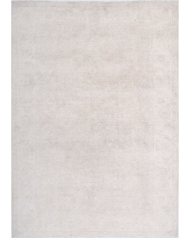 Serenity 5' 11" X 8' 5" Hand Knotted Wool Rug 5' 11" X 8' 5" (180 X 257) / Ivory / Wool