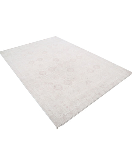 Serenity 6' 1" X 8' 6" Hand Knotted Wool Rug 6' 1" X 8' 6" (185 X 259) / Ivory / Wool