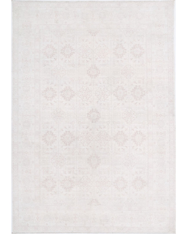 Serenity 6' 1" X 8' 6" Hand Knotted Wool Rug 6' 1" X 8' 6" (185 X 259) / Ivory / Wool