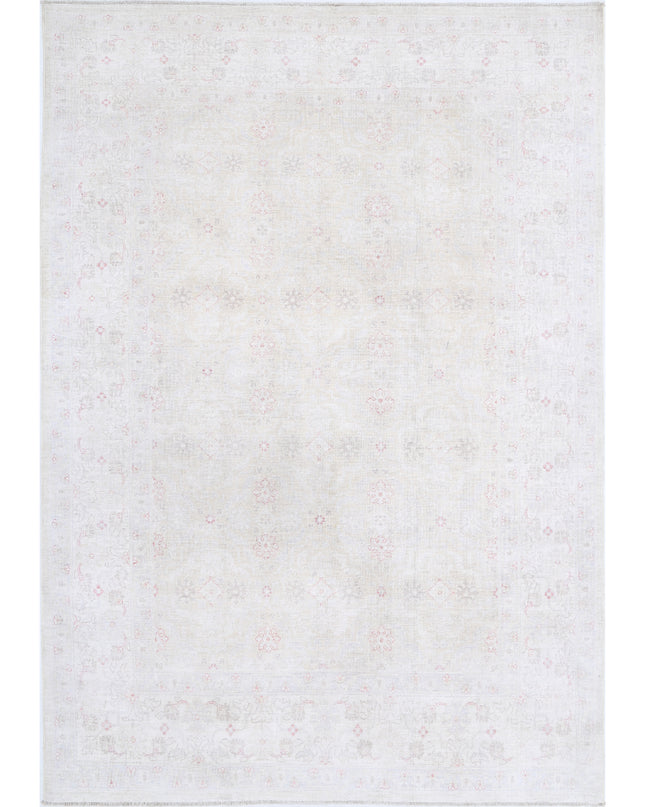 Serenity 6' 0" X 8' 6" Hand Knotted Wool Rug 6' 0" X 8' 6" (183 X 259) / Ivory / Wool