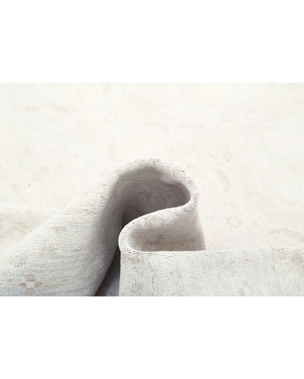 Serenity 6' 2" X 8' 3" Hand Knotted Wool Rug 6' 2" X 8' 3" (188 X 251) / Ivory / Wool