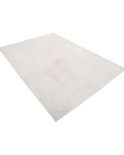 Serenity 6' 0" X 8' 6" Hand Knotted Wool Rug 6' 0" X 8' 6" (183 X 259) / Ivory / Wool