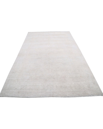 Serenity 5' 7" X 8' 9" Hand Knotted Wool Rug 5' 7" X 8' 9" (170 X 267) / Ivory / Wool