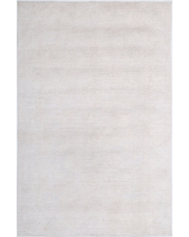 Serenity 5' 7" X 8' 9" Hand Knotted Wool Rug 5' 7" X 8' 9" (170 X 267) / Ivory / Wool