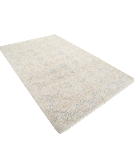 Serenity 5' 8" X 8' 9" Hand Knotted Wool Rug 5' 8" X 8' 9" (173 X 267) / Ivory / Wool