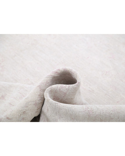 Serenity 8' 1" X 9' 9" Hand Knotted Wool Rug 8' 1" X 9' 9" (246 X 297) / Ivory / Wool