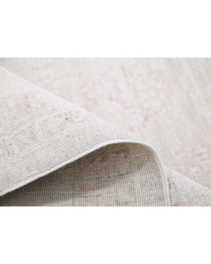 Serenity 8' 1" X 9' 9" Hand Knotted Wool Rug 8' 1" X 9' 9" (246 X 297) / Ivory / Wool