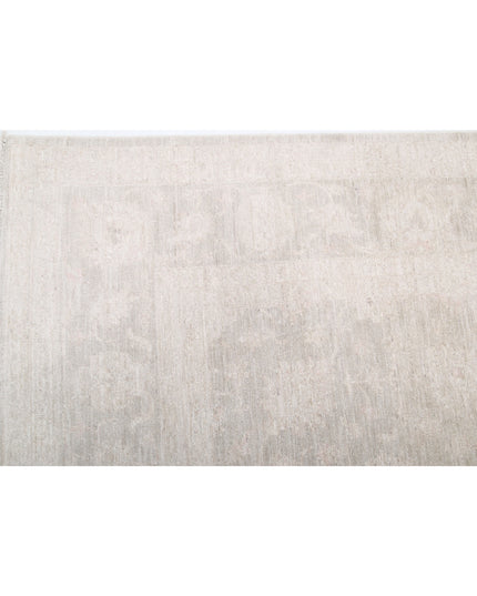 Serenity 8' 1" X 10' 4" Hand Knotted Wool Rug 8' 1" X 10' 4" (246 X 315) / Ivory / Wool