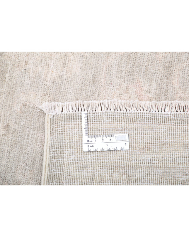 Serenity 8' 1" X 10' 4" Hand Knotted Wool Rug 8' 1" X 10' 4" (246 X 315) / Ivory / Wool