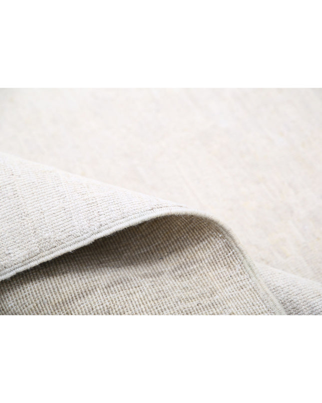 Serenity 8' 2" X 9' 6" Hand Knotted Wool Rug 8' 2" X 9' 6" (249 X 290) / Ivory / Wool