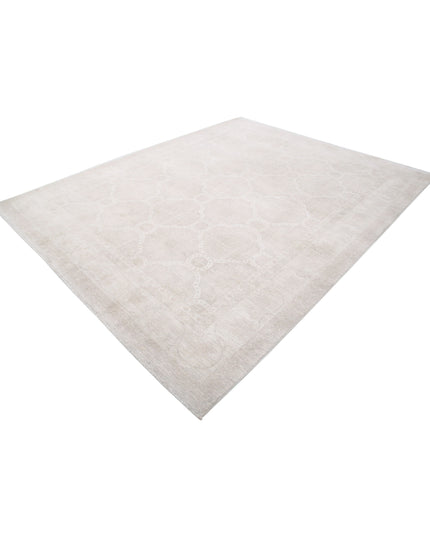 Serenity 8' 0" X 10' 0" Hand Knotted Wool Rug 8' 0" X 10' 0" (244 X 305) / Grey / Wool