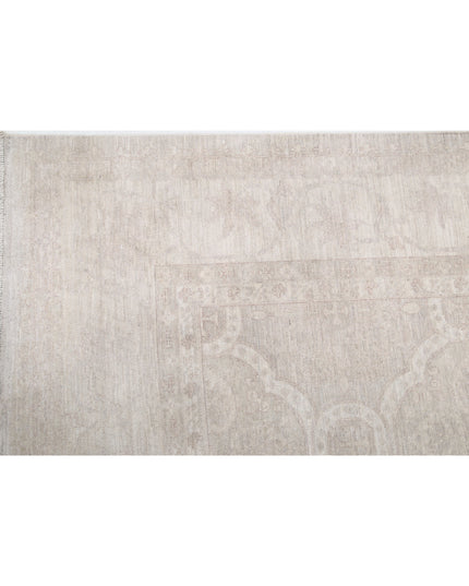 Serenity 8' 0" X 10' 0" Hand Knotted Wool Rug 8' 0" X 10' 0" (244 X 305) / Grey / Wool