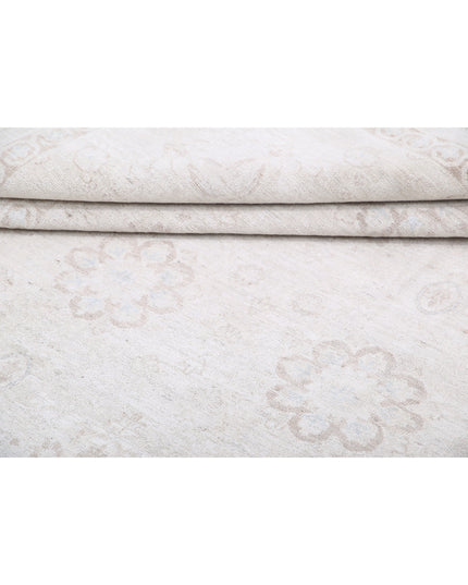 Serenity 7' 11" X 9' 9" Hand Knotted Wool Rug 7' 11" X 9' 9" (241 X 297) / Brown / Wool