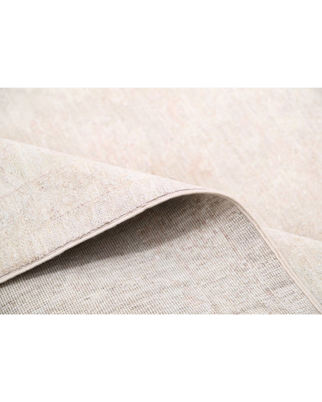 Serenity 8' 2" X 10' 1" Hand Knotted Wool Rug 8' 2" X 10' 1" (249 X 307) / Ivory / Wool