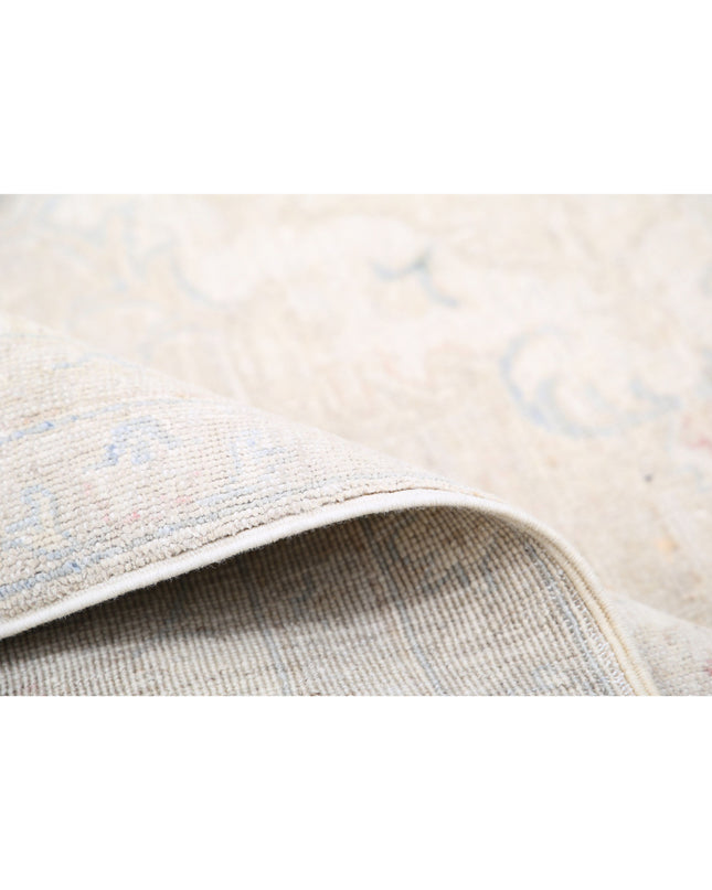 Serenity 8' 1" X 9' 4" Hand Knotted Wool Rug 8' 1" X 9' 4" (246 X 284) / Grey / Wool