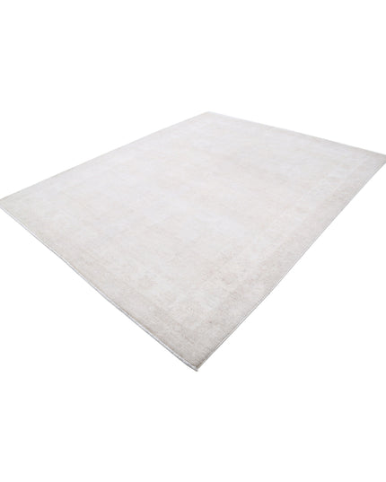 Serenity 7' 11" X 9' 11" Hand Knotted Wool Rug 7' 11" X 9' 11" (241 X 302) / Grey / Wool
