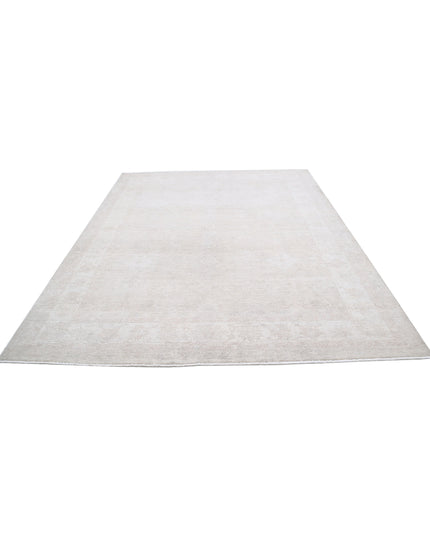 Serenity 7' 11" X 9' 11" Hand Knotted Wool Rug 7' 11" X 9' 11" (241 X 302) / Grey / Wool