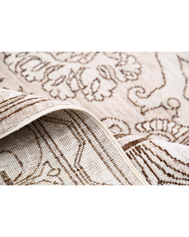 Serenity 8' 0" X 10' 2" Hand Knotted Wool Rug 8' 0" X 10' 2" (244 X 310) / Ivory / Wool