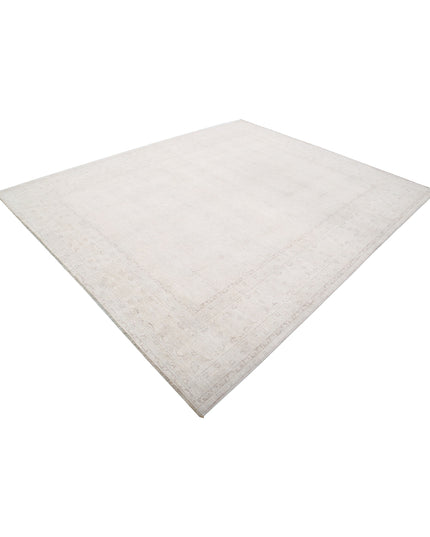 Serenity 8' 1" X 9' 10" Hand Knotted Wool Rug 8' 1" X 9' 10" (246 X 300) / Ivory / Wool