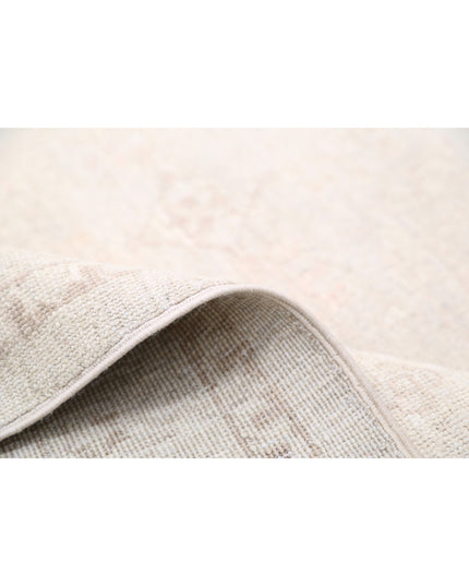 Serenity 8' 1" X 9' 10" Hand Knotted Wool Rug 8' 1" X 9' 10" (246 X 300) / Ivory / Wool