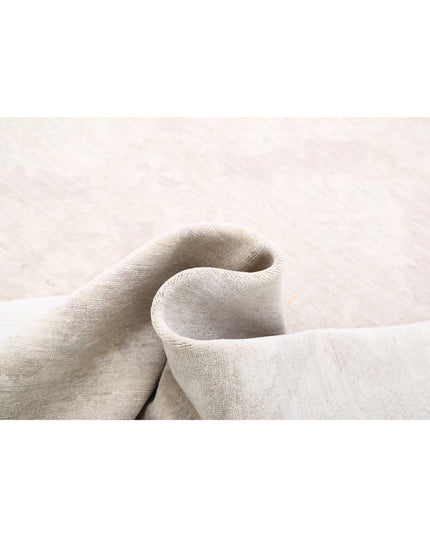 Serenity 8' 1" X 10' 2" Hand Knotted Wool Rug 8' 1" X 10' 2" (246 X 310) / Ivory / Wool