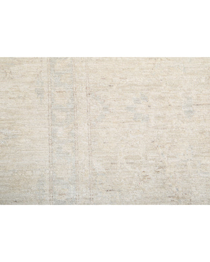 Serenity 8' 2" X 9' 9" Hand Knotted Wool Rug 8' 2" X 9' 9" (249 X 297) / Ivory / Wool