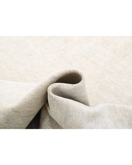 Serenity 8' 2" X 9' 9" Hand Knotted Wool Rug 8' 2" X 9' 9" (249 X 297) / Ivory / Wool