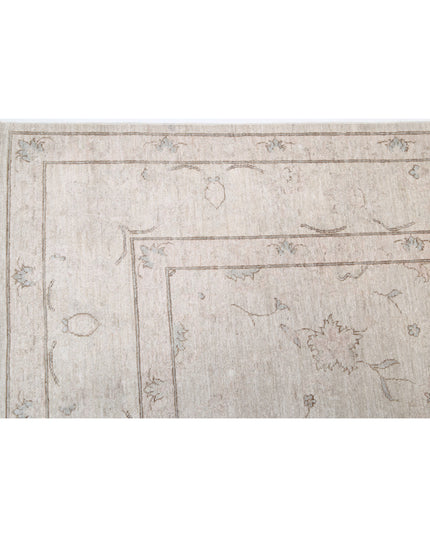 Serenity 7' 9" X 10' 3" Hand Knotted Wool Rug 7' 9" X 10' 3" (236 X 312) / Ivory / Wool