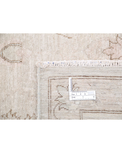 Serenity 7' 9" X 10' 3" Hand Knotted Wool Rug 7' 9" X 10' 3" (236 X 312) / Ivory / Wool
