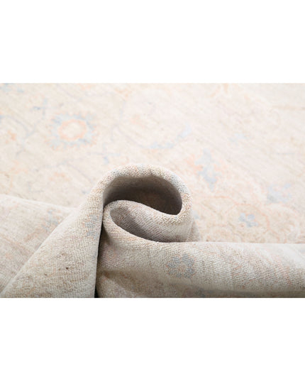 Serenity 8' 1" X 9' 8" Hand Knotted Wool Rug 8' 1" X 9' 8" (246 X 295) / Ivory / Wool