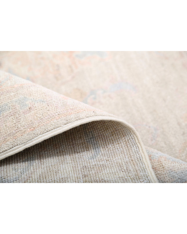 Serenity 8' 1" X 9' 8" Hand Knotted Wool Rug 8' 1" X 9' 8" (246 X 295) / Ivory / Wool