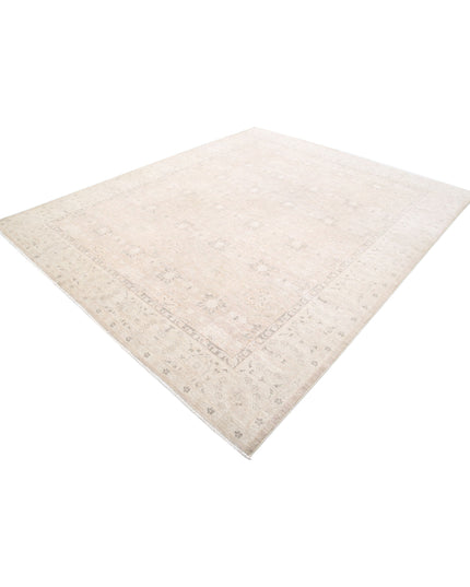 Serenity 8' 0" X 9' 8" Hand Knotted Wool Rug 8' 0" X 9' 8" (244 X 295) / Ivory / Wool