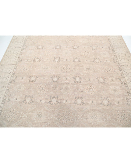 Serenity 8' 0" X 9' 8" Hand Knotted Wool Rug 8' 0" X 9' 8" (244 X 295) / Ivory / Wool