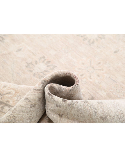 Serenity 8' 0" X 9' 8" Hand Knotted Wool Rug 8' 0" X 9' 8" (244 X 295) / Ivory / Wool