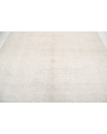 Serenity 8' 0" X 9' 6" Hand Knotted Wool Rug 8' 0" X 9' 6" (244 X 290) / Ivory / Wool
