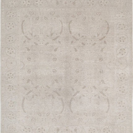 Serenity 7' 9" X 8' 7" Hand Knotted Wool Rug 7' 9" X 8' 7" (236 X 262) / Ivory / Wool