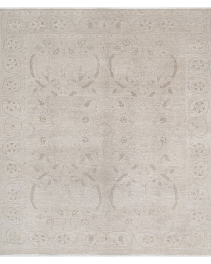 Serenity 7' 9" X 8' 7" Hand Knotted Wool Rug 7' 9" X 8' 7" (236 X 262) / Ivory / Wool