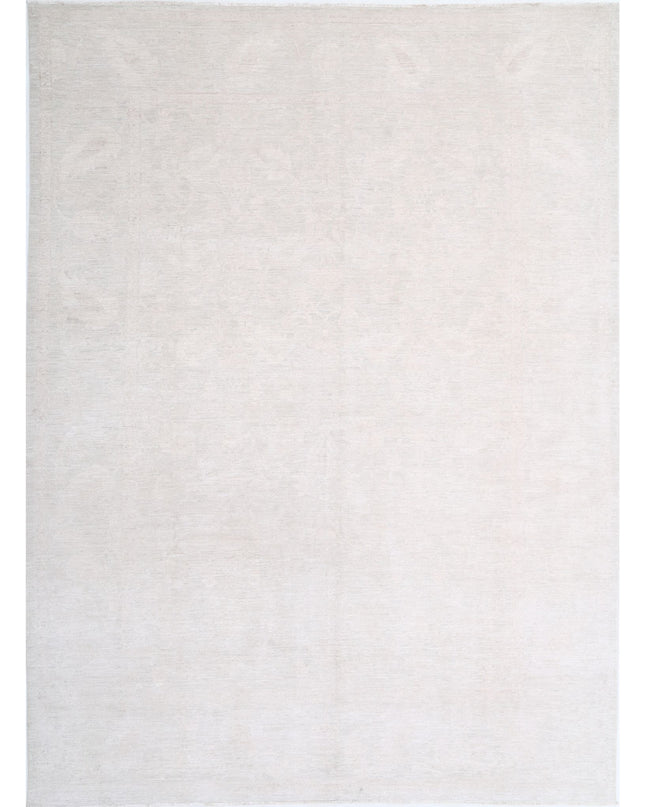 Serenity 9' 1" X 12' 4" Hand Knotted Wool Rug 9' 1" X 12' 4" (277 X 376) / Ivory / Wool