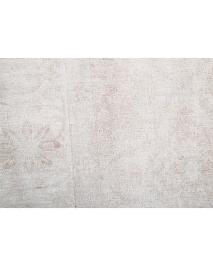 Serenity 9' 0" X 11' 6" Hand Knotted Wool Rug 9' 0" X 11' 6" (274 X 351) / Ivory / Wool