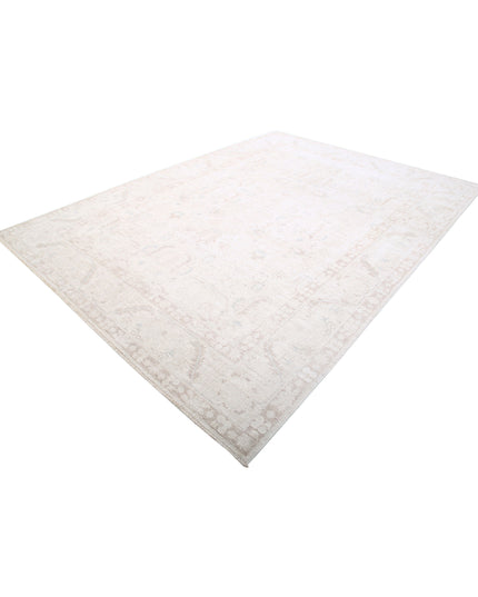 Serenity 8' 7" X 11' 7" Hand Knotted Wool Rug 8' 7" X 11' 7" (262 X 353) / Ivory / Wool