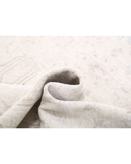 Serenity 8' 7" X 11' 7" Hand Knotted Wool Rug 8' 7" X 11' 7" (262 X 353) / Ivory / Wool