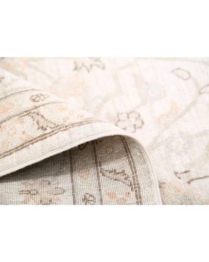 Serenity 9' 1" X 12' 0" Hand Knotted Wool Rug 9' 1" X 12' 0" (277 X 366) / Ivory / Wool